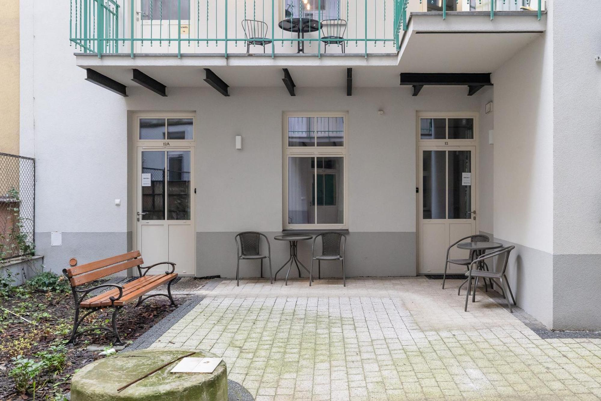 Beautiful & Stylish Dietla With Air Conditioning By Renters Krakau
